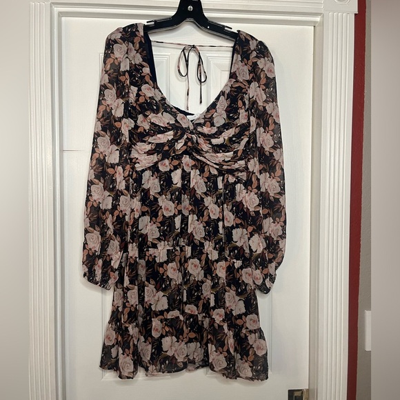 ASTR the Label NWOT Alayna Dress. Size XL - Picture 3 of 6